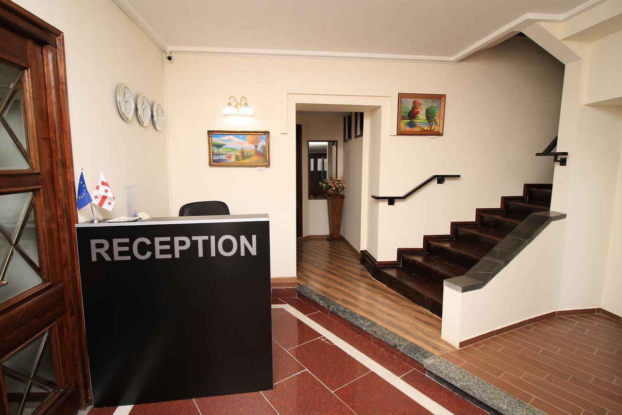 Tiflis House Hotel Luaran gambar